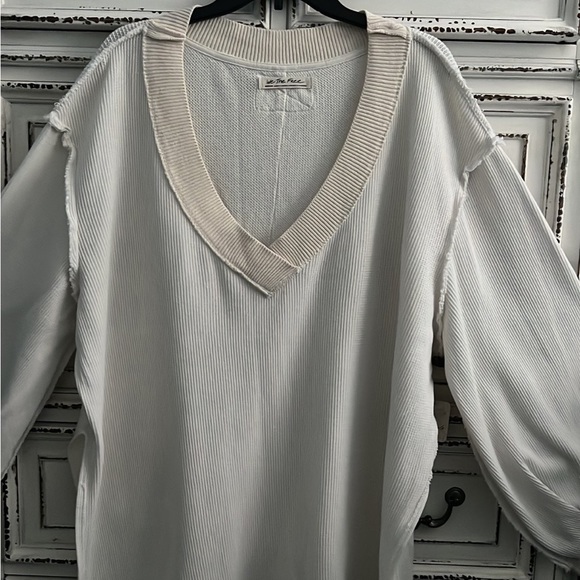 New 🤍 Free People oversized ivory waffle pullover size M - Picture 15 of 16